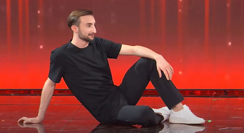 Chi è uscito ad Amici 22? Eliminato e ballottaggio: Ramon fa litigare Malgioglio e Celentano (VIDEO SPOILER) preview