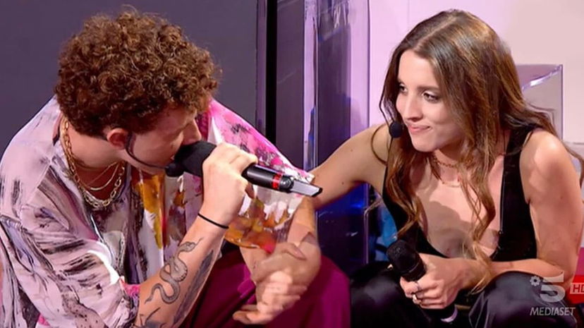 Angelina e Wax di Amici 22 “si frequenteranno fuori”: il pettegolezzo e le parole di lei preview