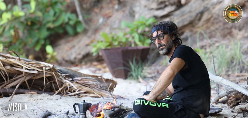 Marco Mazzoli demolisce i naufraghi dell’Isola: “Ti dico per quale motivo hanno partecipato”, la confessione notturna preview