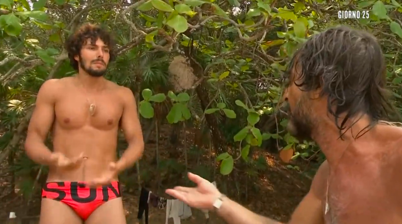 Isola dei Famosi, Gian Maria “zimbello” di Marco e Paolo? “Sei falso, vai a cagar*!” – VIDEO preview