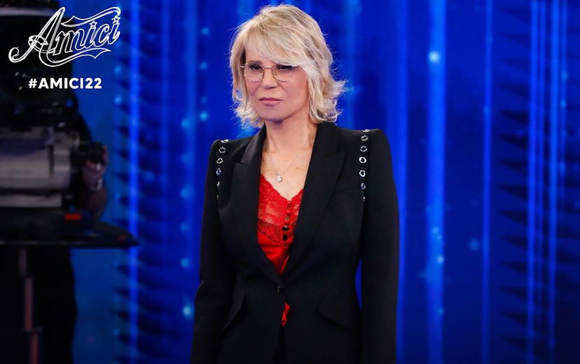 Finalisti Amici 22, semifinale del 6 maggio 2023: nome eliminato e spoiler ultima puntata – VIDEO preview