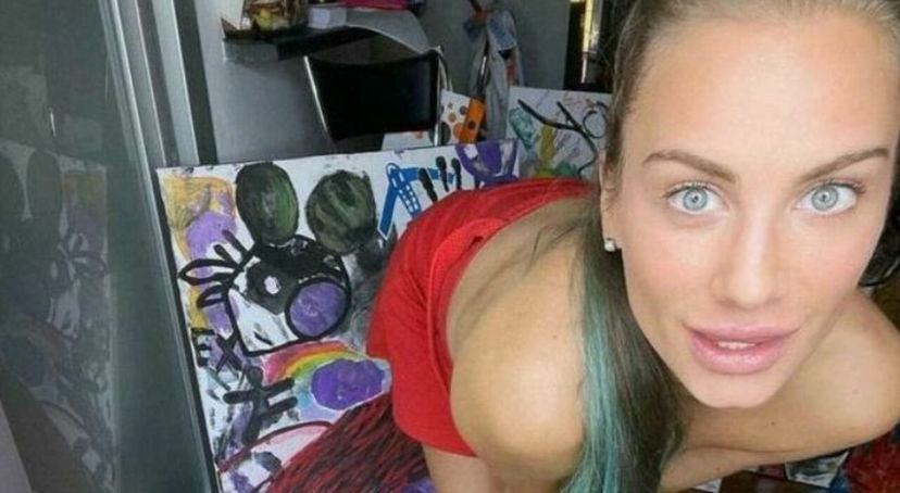 Nikita Pelizon piange sui social e prende una decisione: “Un po’ di tempo lontana…”, cosa sta succedendo preview