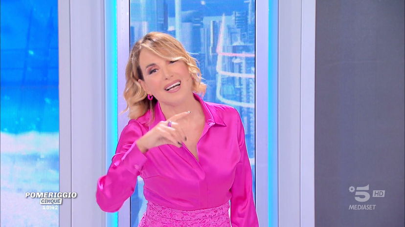 Pomeriggio 5 chiude, Barbara d’Urso fa chiarezza sul suo futuro a Mediaset: ecco cosa farà – VIDEO preview