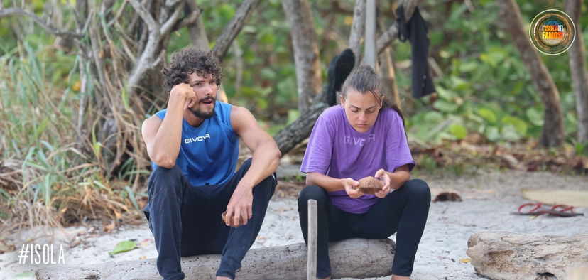 “Avevo paura non lo accettasse”, Cristina Scuccia parla del suo amore all’Isola dopo le rassicurazioni di sua madre preview