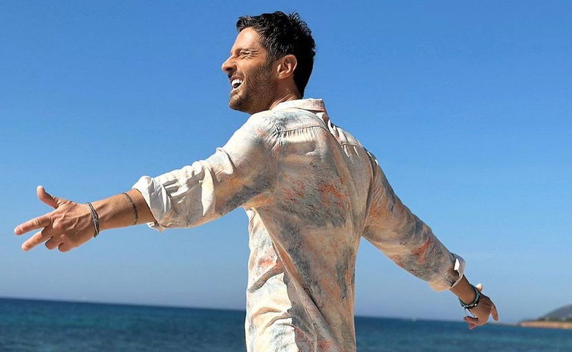 Malattia Filippo Bisciglia, incidente del padre e la fidanzata Pamela Camassa: tutto sul conduttore di Temptation Island preview