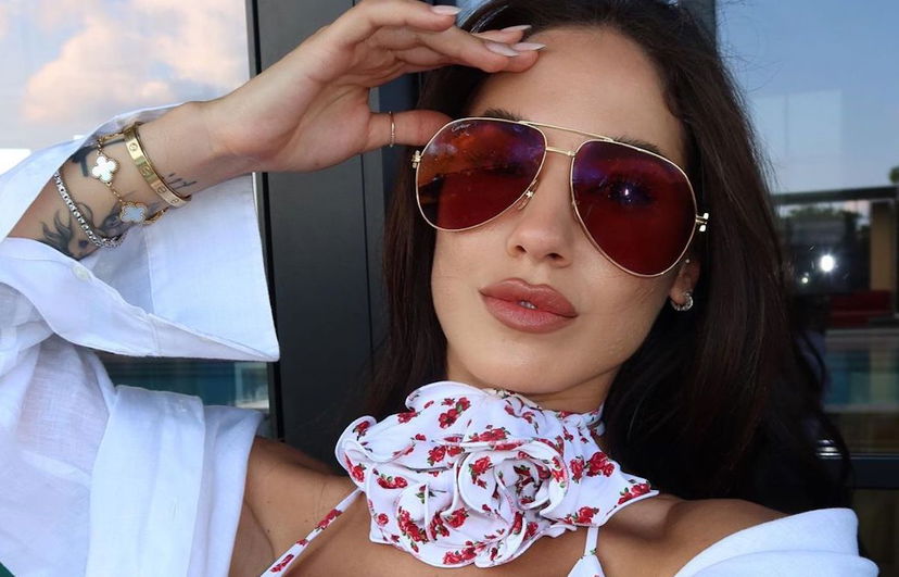 Lutto per Giulia De Lellis, è morto il suo cagnolino Tommy: “Ciao amore mio” preview