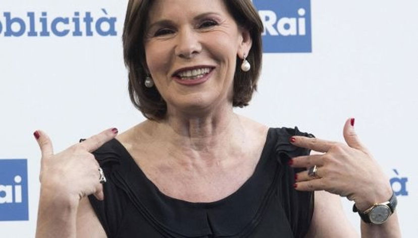 Quanto guadagnerebbe Bianca Berlinguer a Mediaset? “Contrattone da direttore di Tg”, le cifre preview