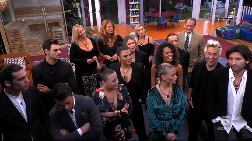 Grande Fratello, il retroscena su Malgioglio: “Cosa volevano fare gli autori”, parla ex concorrente preview