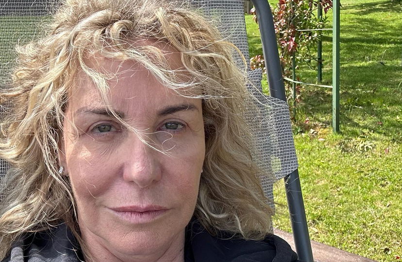 Antonella Clerici “senza filtri, trucco e parrucco”: discussa ex Vippona spiazza col suo commento preview