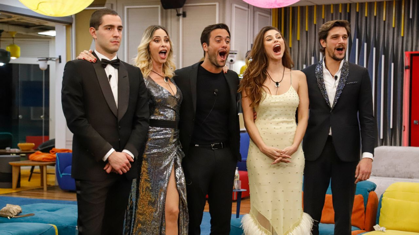 Ex concorrente del Grande Fratello Vip conquista il Disco d’Oro in Francia: ecco di chi si tratta preview