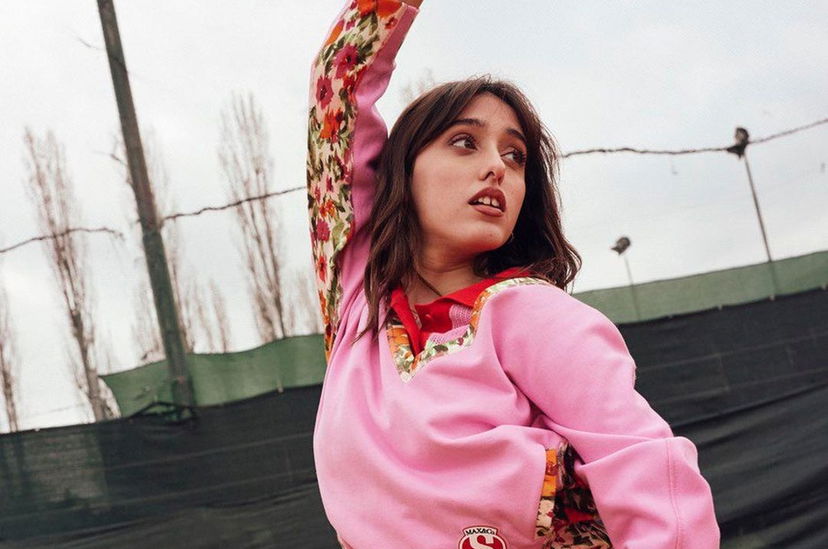 Scivolone per Giulia Stabile, sommersa dagli insulti: “Non ne avevo idea, mi dispiace”, cosa è successo preview