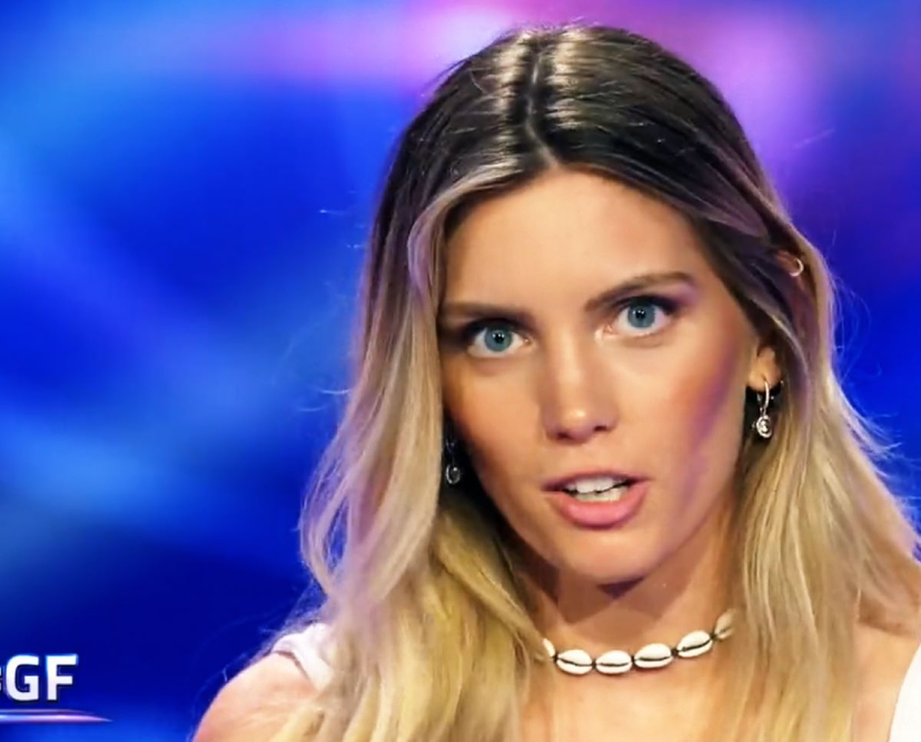 Anita Olivieri del Grande Fratello è fidanzata? Spunta il retroscena: “Ecco la sua strategia” preview