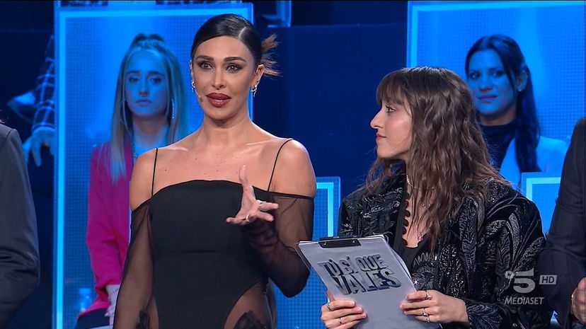 Perché Belen Rodriguez non c’è a Tu si que vales? Giulia Stabile promossa “nuova conduttrice” preview