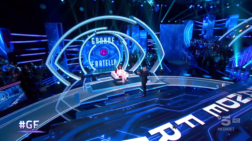 Concorrenti Grande Fratello, chi è entrato nella prima puntata: 15 inquilini in Casa, il sondaggio preview