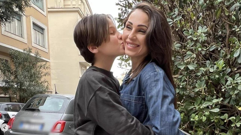 Chi è Andrea, il figlio di Anna Tatangelo e Gigi D’Alessio che sogna di diventare un modello preview