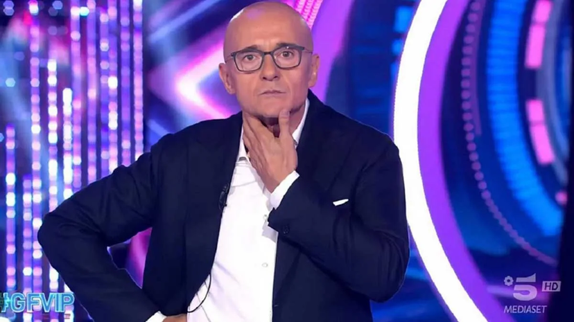 Concorrenti Grande Fratello, Signorini la rivorrebbe anche quest’anno: il nome attenzionato preview