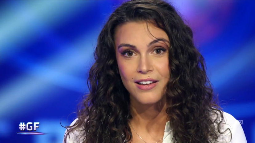 Angelica Baraldi, chi è la concorrente NIP del Grande Fratello: finalista a Miss Mondo Italia preview