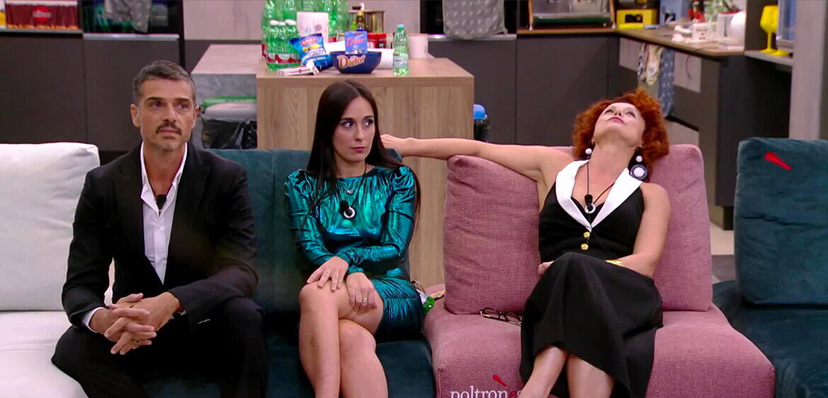 Coppie del Grande fratello, si palesano i primi flirt: ecco chi piace a Garibaldi e Paolo, gli avvicinamenti preview