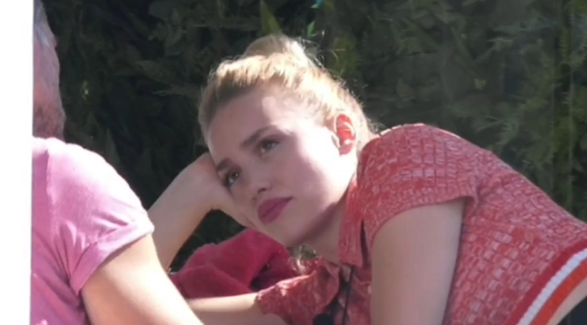 “Situazione drammatica, ho ansia”: Heidi esausta dei “giochetti” di Massimiliano, lo sfogo al Grande Fratello preview