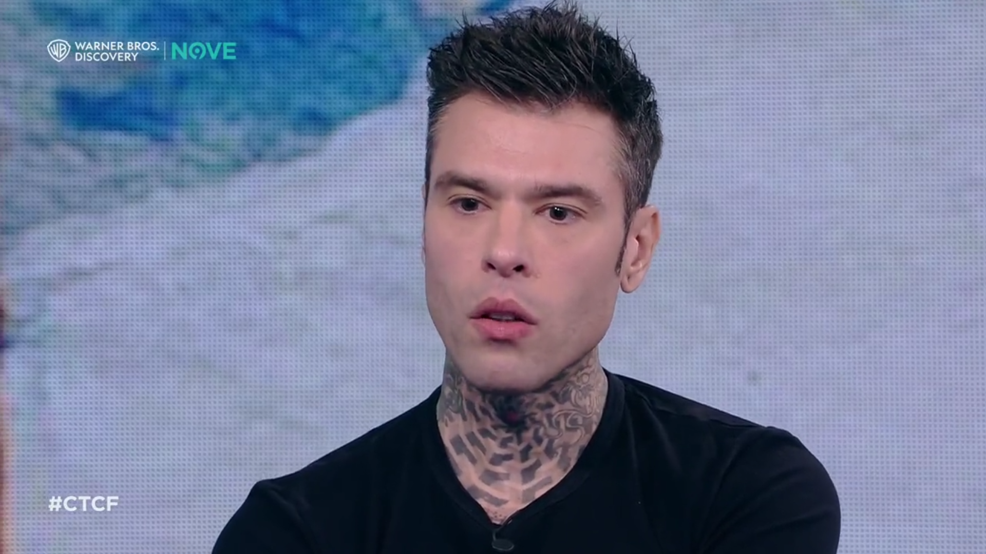 Fedez, salute mentale: appello alla Meloni e attacco a Selvaggia Lucarelli