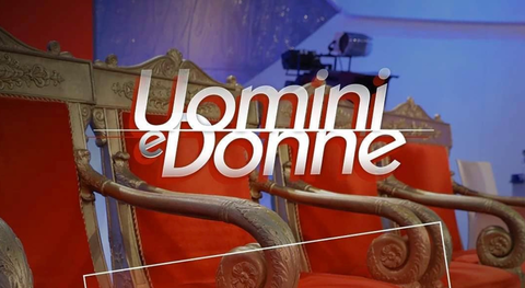 Uomini e Donne, ex gieffino diventa tronista? “Lo vogliono!” preview