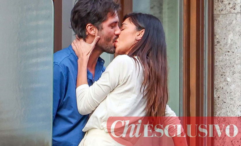 Belen Rodriguez e Elio Lorenzoni cercano casa insieme: la nuova vita dopo Stefano De Martino preview