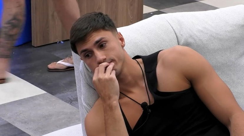 Mirko Brunetti e la verità sul messaggio a Perla: “Non parlavano di lavoro”, parla Greta preview