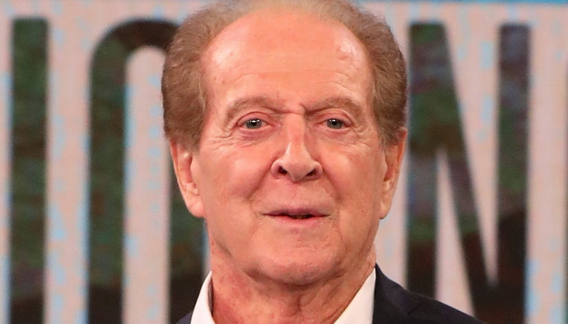 Memo Remigi sparito da Domenica In (e da un altro programma Rai): cosa è successo? preview