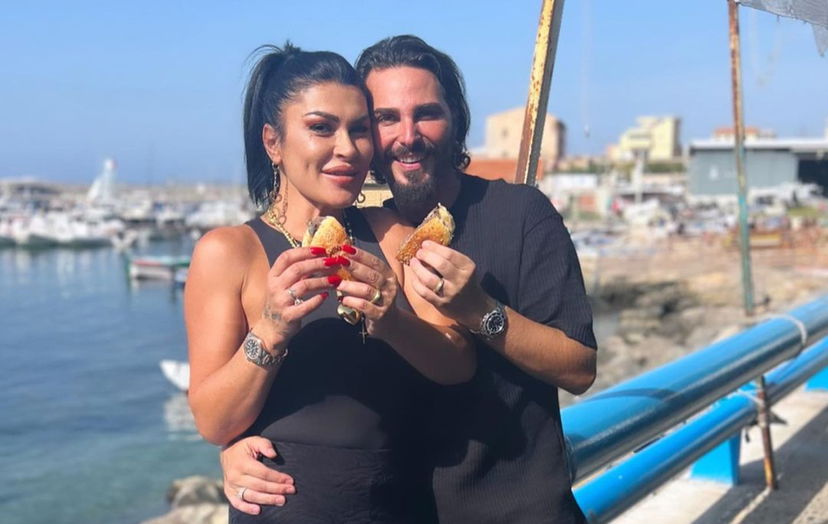 Tony Colombo e la moglie Tina Rispoli arrestati: blitz contro il clan Di Lauro a Napoli preview