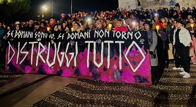“Se domani non torno, distruggi tutto”, la poesia di Cristina Torre Cáceres è virale dopo il femminicidio di Giulia Cecchettin: il testo integrale preview