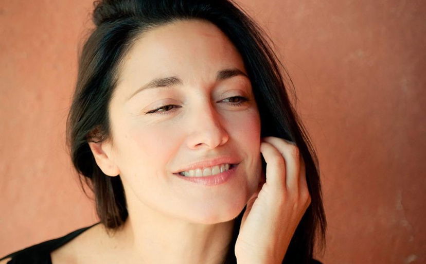 Marito e figli Sara Ricci, chi sono? La vita privata dell’attrice di Vivere preview