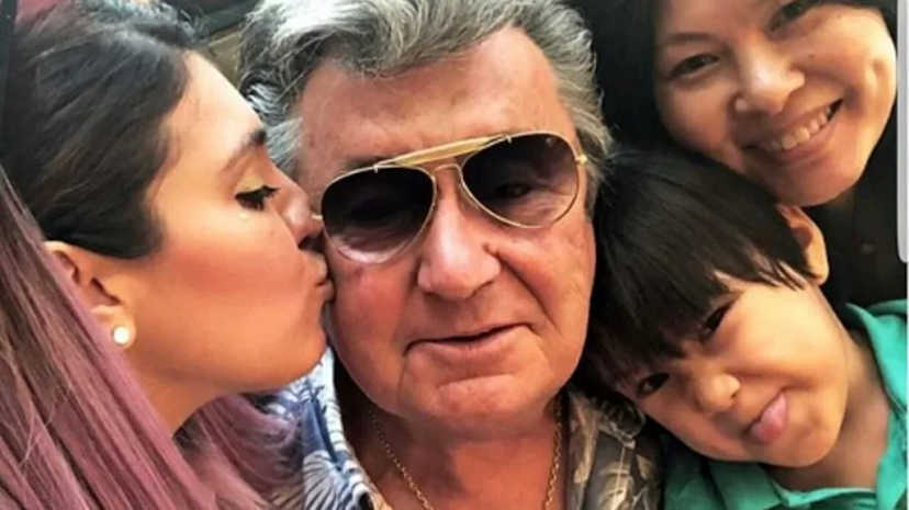 Moglie e figli Bobby Solo: il cantante si è sposato due volte, vita privata e carriera preview