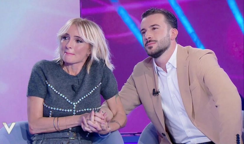 Veronica Peparini e Andreas Muller, lei mostra il pancione: la tenera dedica del ballerino preview