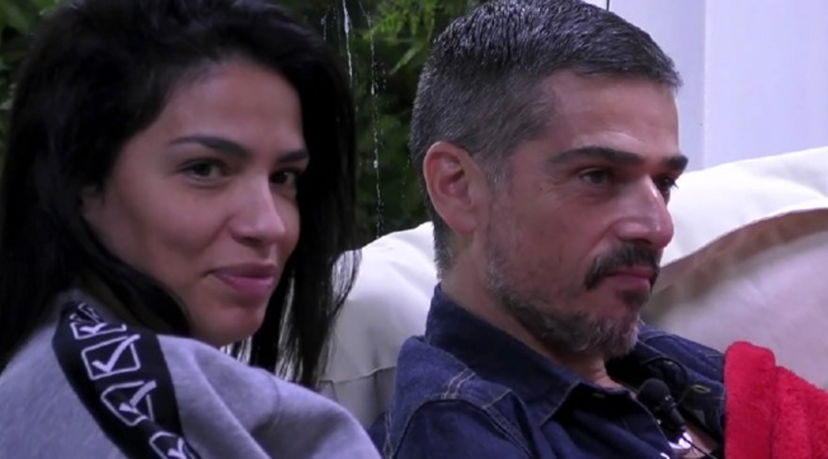 Ritorno di fiamma tra Varrese e Monia? Riavvicinamento al Grande Fratello, parlano Greta e Perla preview