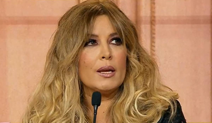Selvaggia Lucarelli non condurrà più l’evento contro la violenza sulle donne: la decisione preview