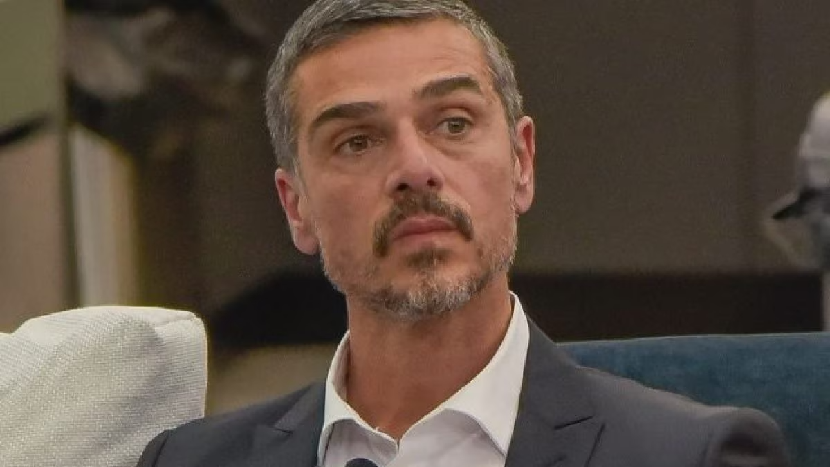 hi è il padre di Massimiliano Varrese del Grande Fratello