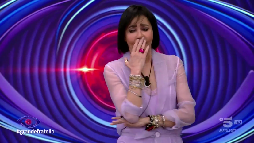 Perché Fiordaliso ha abbandonato il Grande Fratello? Colpo di scena in diretta, le reazioni preview