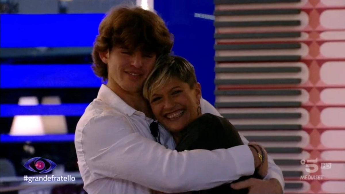 Sandra, chi è la mamma di Paolo Masella del Grande Fratello article-post