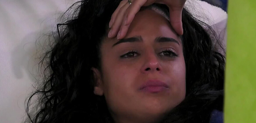 Perla piange al Grande Fratello: le manca Mirko oppure è in crisi per Alessio? – VIDEO preview