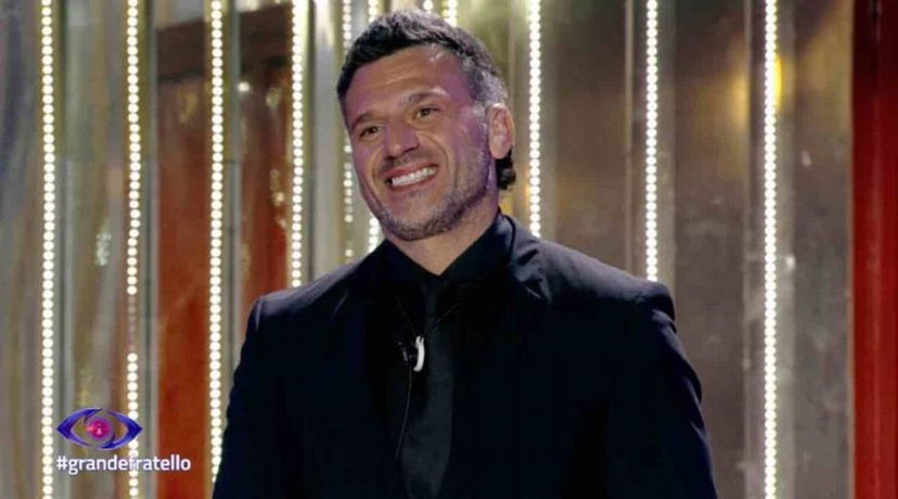 Lutto Marco Maddaloni: Beatrice e Rosy commentano la morte del suocero, le reazioni nella Casa del Grande Fratello preview