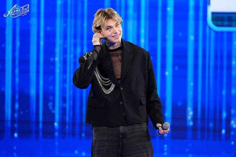 Serale Amici 23, prima puntata: Ayle eliminato, Kumo e Lil Jolie al ballottaggio, ecco chi è uscito preview