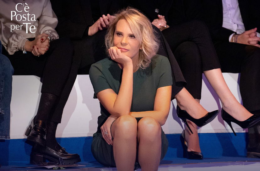 C’è posta per te, storie della settima puntata: ospiti, vecchi amori mai dimenticati e famiglie in crisi preview