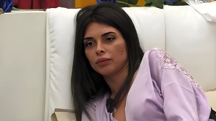 Ex gieffina demolisce Greta e sua madre e svela il concorrente preferito del GF: “Beatrice? Costretta a partecipare” preview