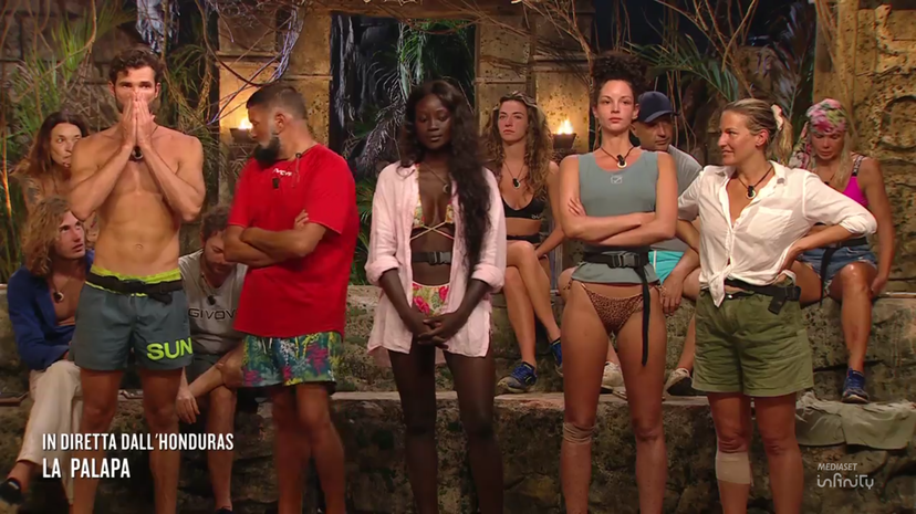 Isola dei Famosi 2024: chi vuoi salvare tra Artur, Peppe, Khady, Maité e Alvina? Il SONDAGGIO, vota! preview