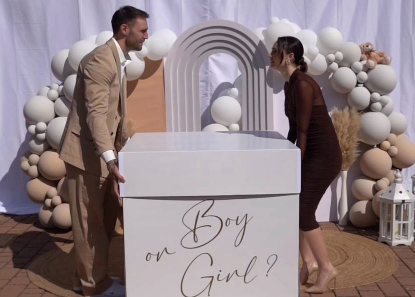 Rosalinda Cannavò e Andrea Zenga svelano il sesso del bebè: maschio e femmina? La scelta del nome preview