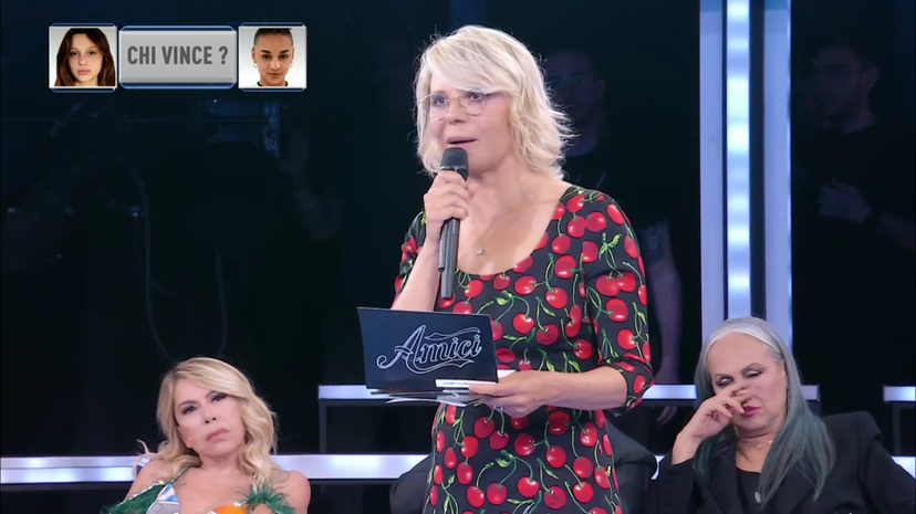 Maria De Filippi e il successo di Amici 23, interviene Pier Silvio Berlusconi: “Evento nazionale” preview