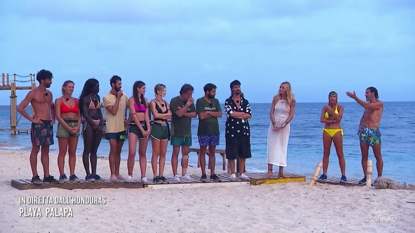 Eliminato Isola dei Famosi 2024: chi vuoi salvare tra Karina, Linda, Dario, Artur ed Edoardo Franco? Il SONDAGGIO, vota! preview