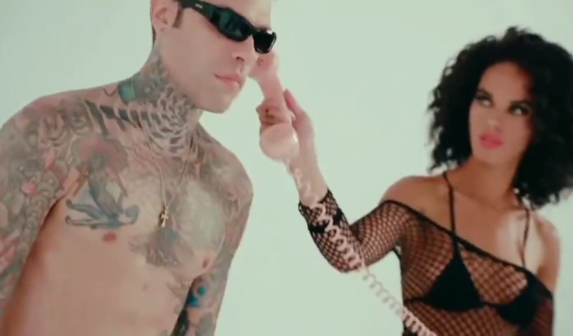 Insulti a Chiara Ferragni nel nuovo singolo di Fedez e Emis Killa? Il rapper interviene e parla della ex moglie – VIDEO preview