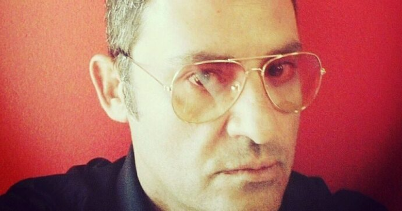 “Devi farti i caz*i tuoi”: Alberto Dandolo aggredito e picchiato in casa da due sconosciuti preview