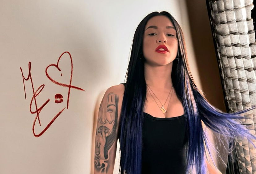 Perché tutti parlano di Maria Esposito e del video del pesciolino rosso? Lei interviene e replica alle accuse preview